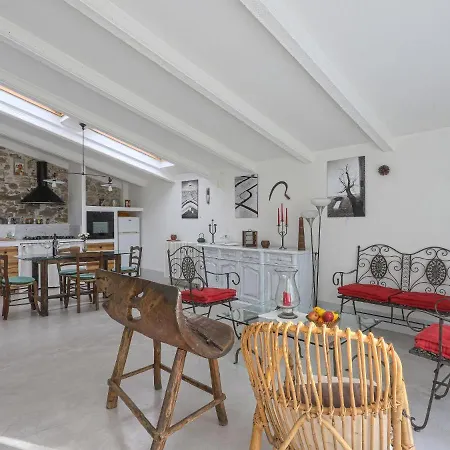 Lunaria By Interhome Cennina